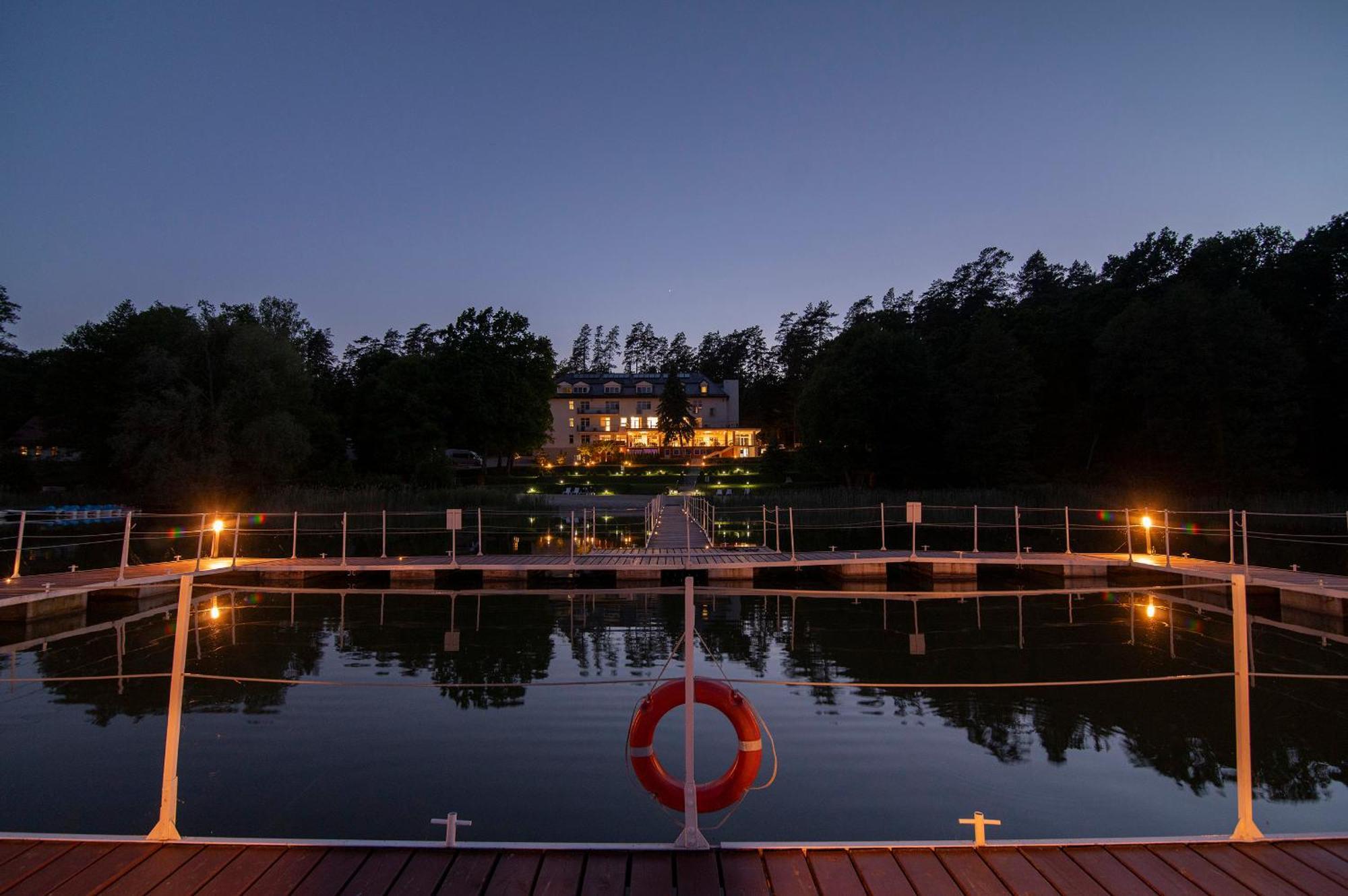 Osrodek Gawra Hotel Nidzica Buitenkant foto